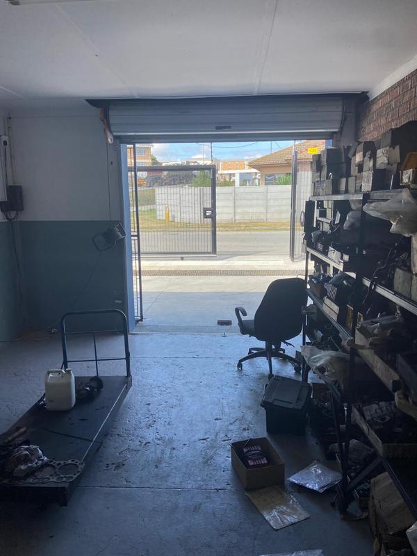 To Let commercial Property for Rent in Sidwell Eastern Cape